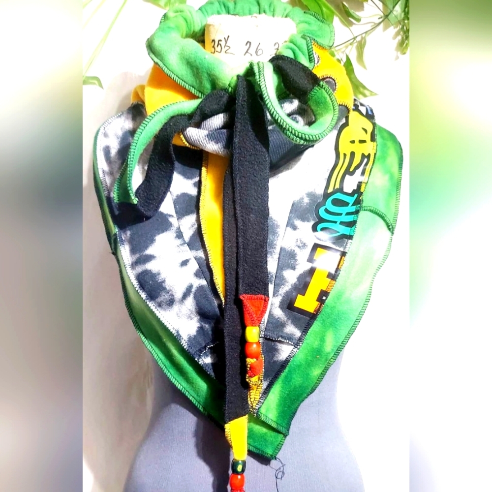 Handcrafted Hoodiez Scarvez